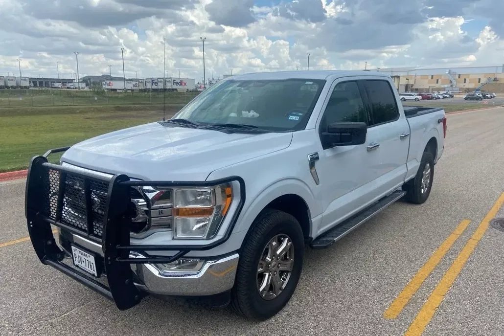2021 Ford F-150 XL photo 1