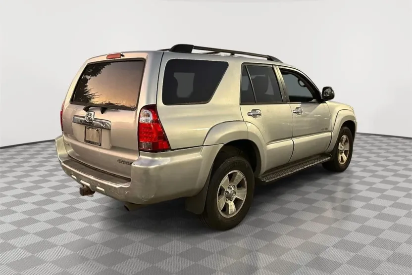 2006 Toyota 4Runner SR5 V6 photo 1