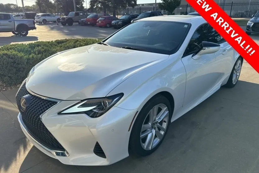 2024 Lexus RC 300 photo 1