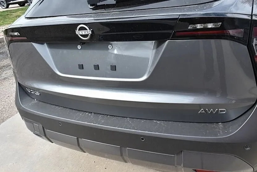 2026 Nissan Kicks SV photo 1