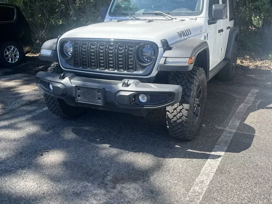 2024 Jeep Wrangler Willys photo 1