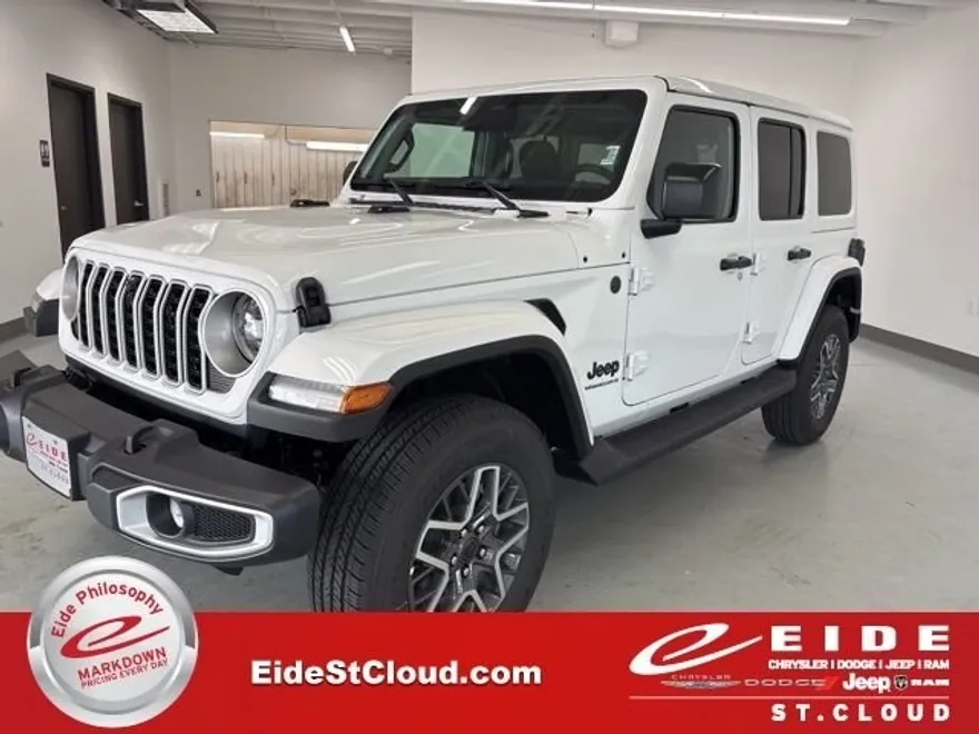 2025 Jeep Wrangler Sahara photo 1