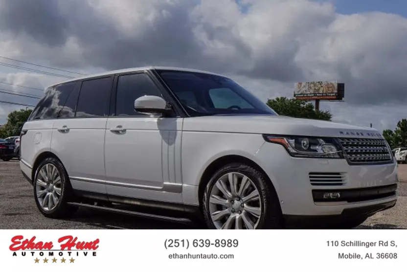 2017 Land Rover Range Rover HSE photo 1
