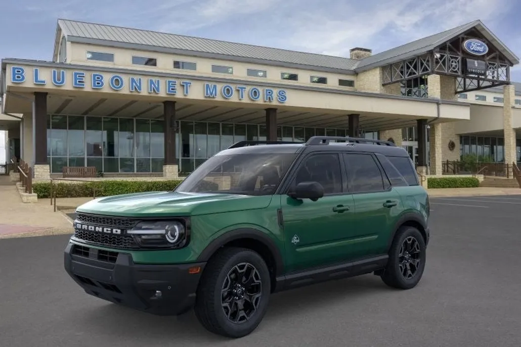 2025 Ford Bronco Sport Outer Banks photo 1