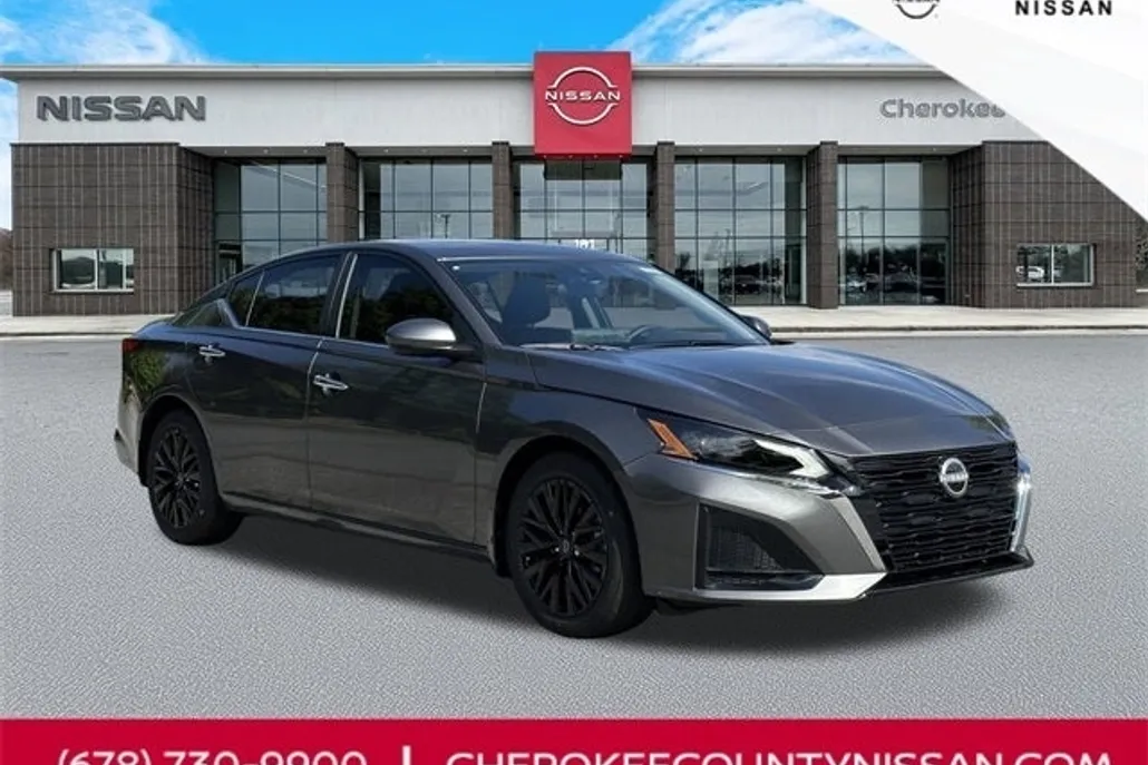 2025 Nissan Altima 2.5 SV photo 1