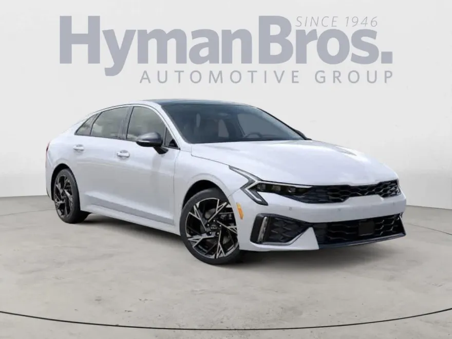 2025 Kia K5 GT-Line photo 1