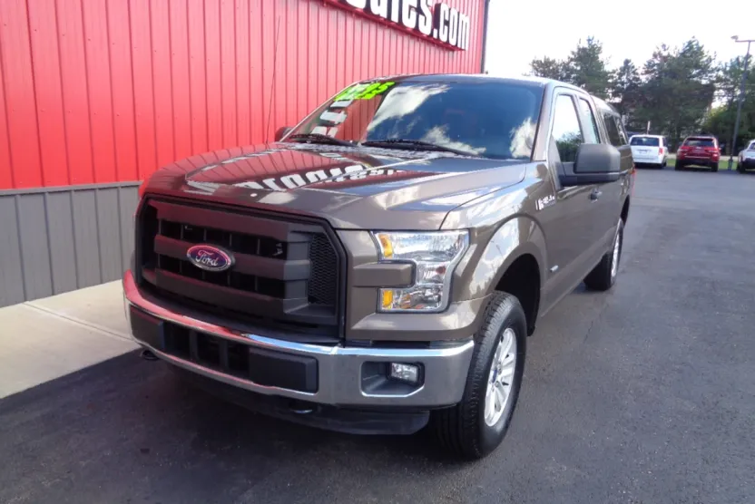 2016 Ford F-150 XL photo 1