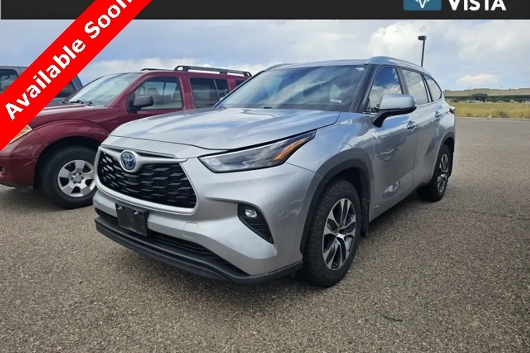 2024 Toyota Highlander Hybrid XLE photo 1