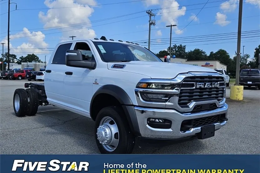 2025 Ram 4500 Tradesman photo 1
