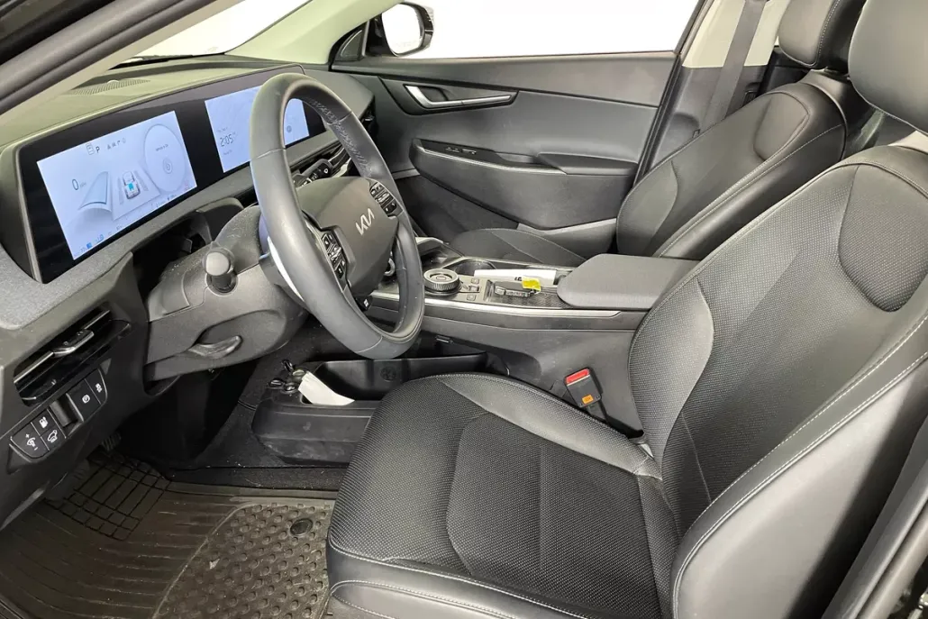 2024 Kia EV6 Light Wind photo 1