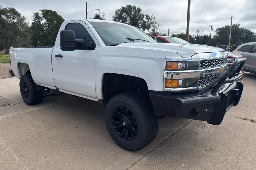 2019 Chevrolet Silverado 2500HD Work Truck photo 1