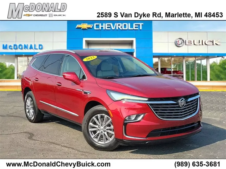 2023 Buick Enclave Premium photo 1
