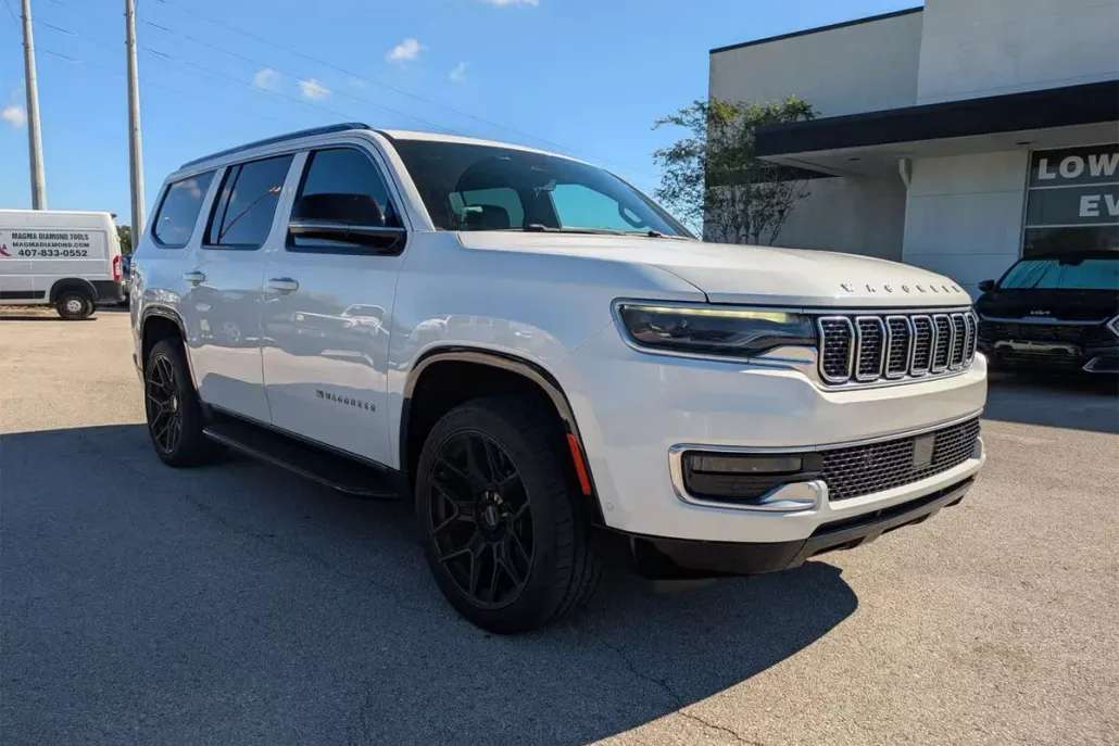 2023 Jeep Wagoneer Series I photo 1