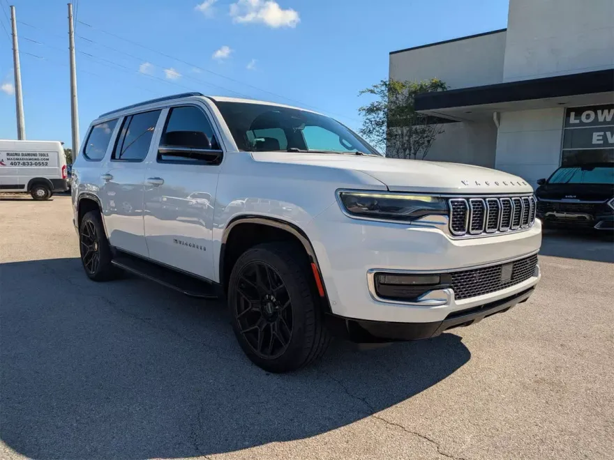 2023 Jeep Wagoneer Series I photo 1