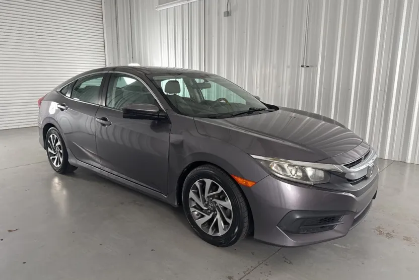 2016 Honda Civic EX photo 1