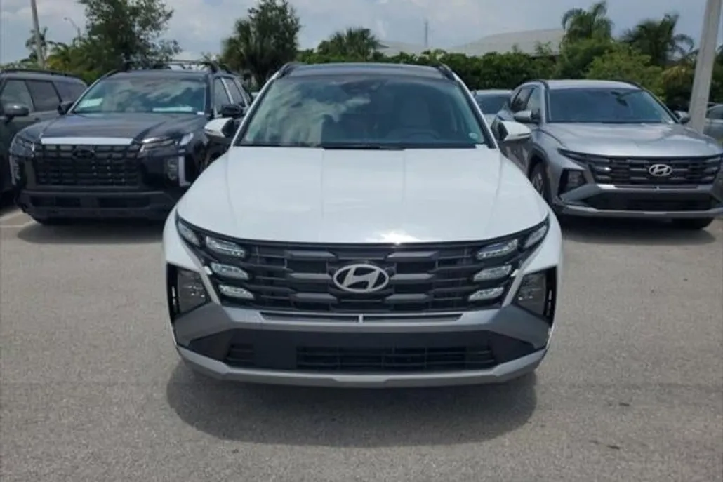 2025 Hyundai Tucson Hybrid SEL Convenience photo 1