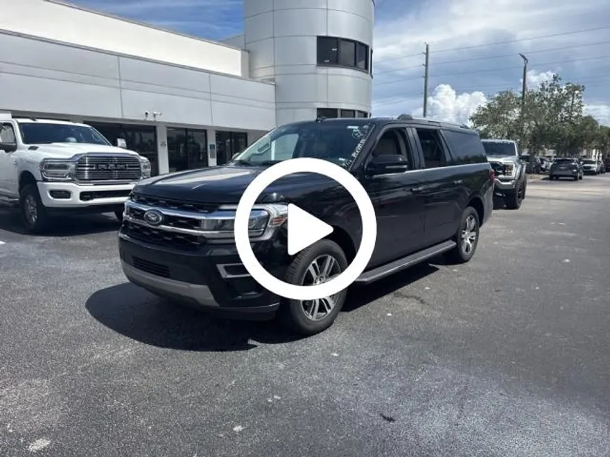 2023 Ford Expedition MAX Limited photo 1