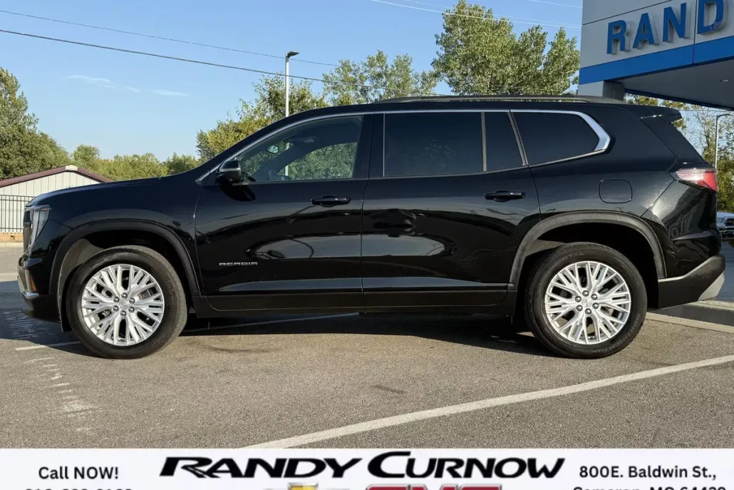 2024 Gmc Acadia Elevation photo 1