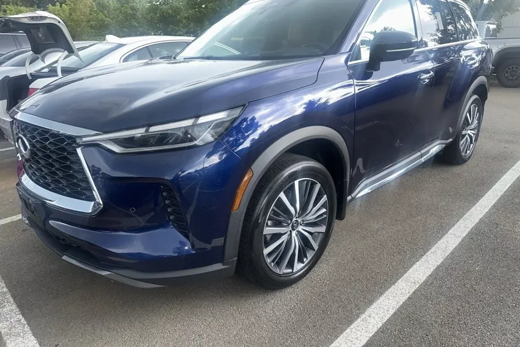 2023 Infiniti QX60 Sensory photo 1
