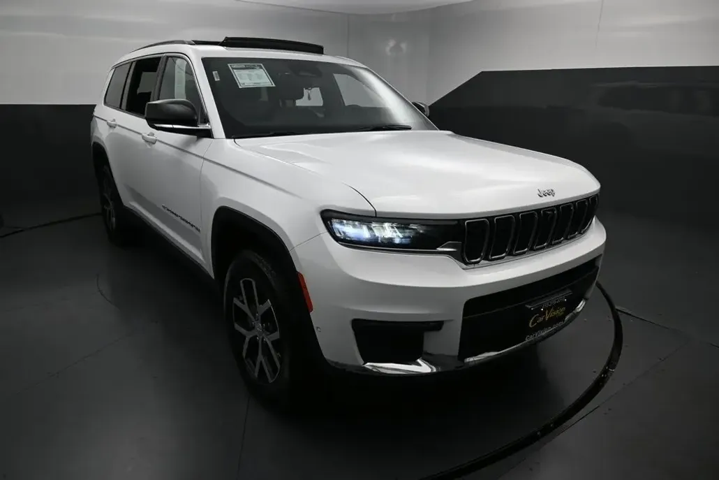 2024 Jeep Grand Cherokee Limited photo 1