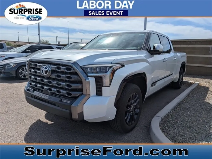 2022 Toyota Tundra Platinum CrewMax photo 1