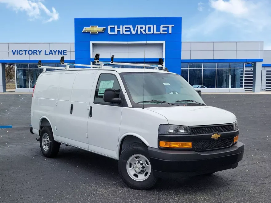 2025 Chevrolet Express Cargo 2500 photo 1