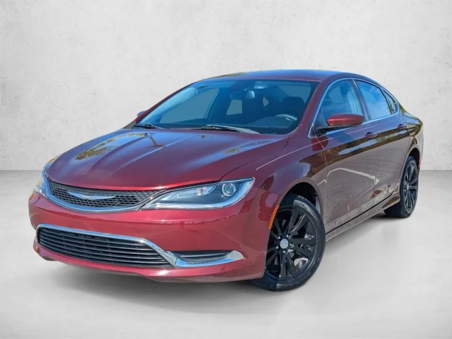 2016 Chrysler 200 Limited photo 1