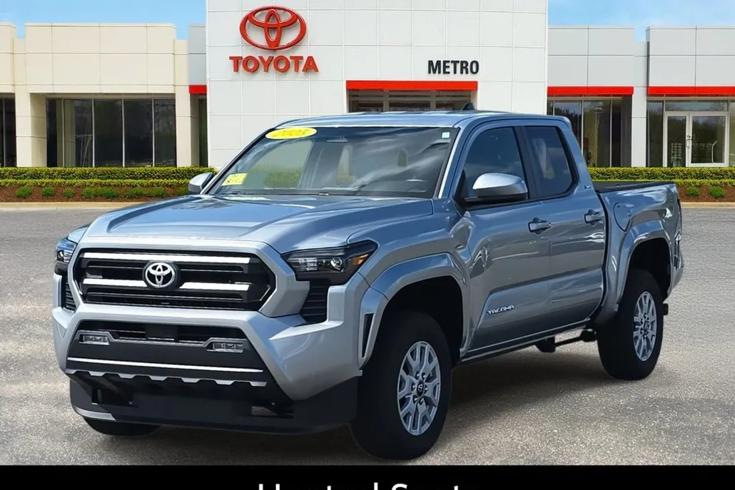 2025 Toyota Tacoma SR5 photo 1