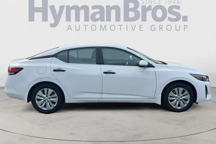 2025 Nissan Sentra S photo 1