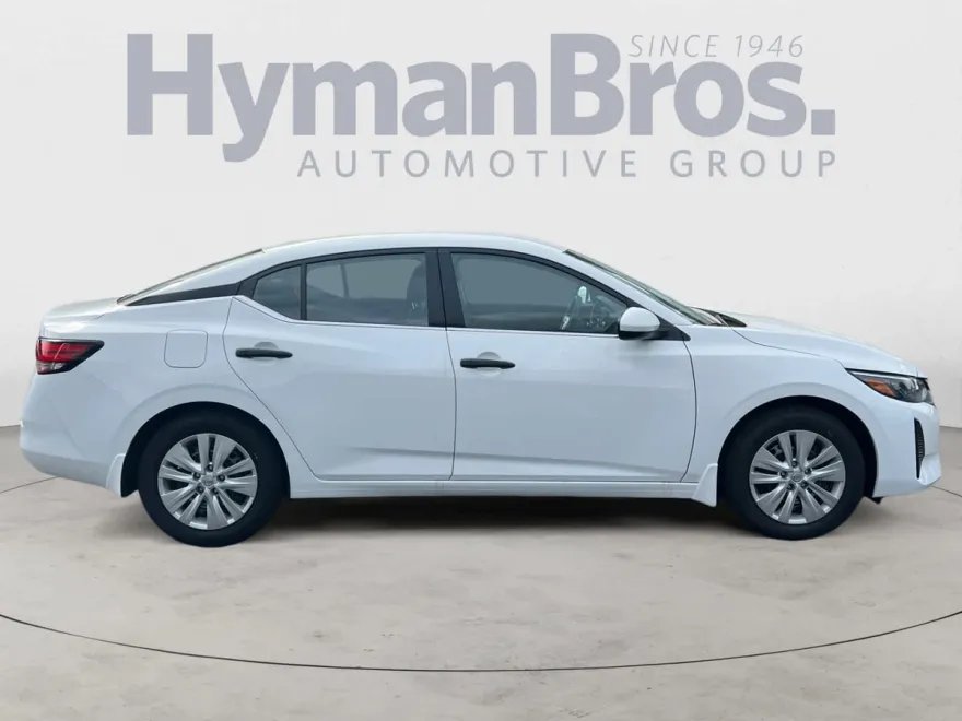 2025 Nissan Sentra S photo 1