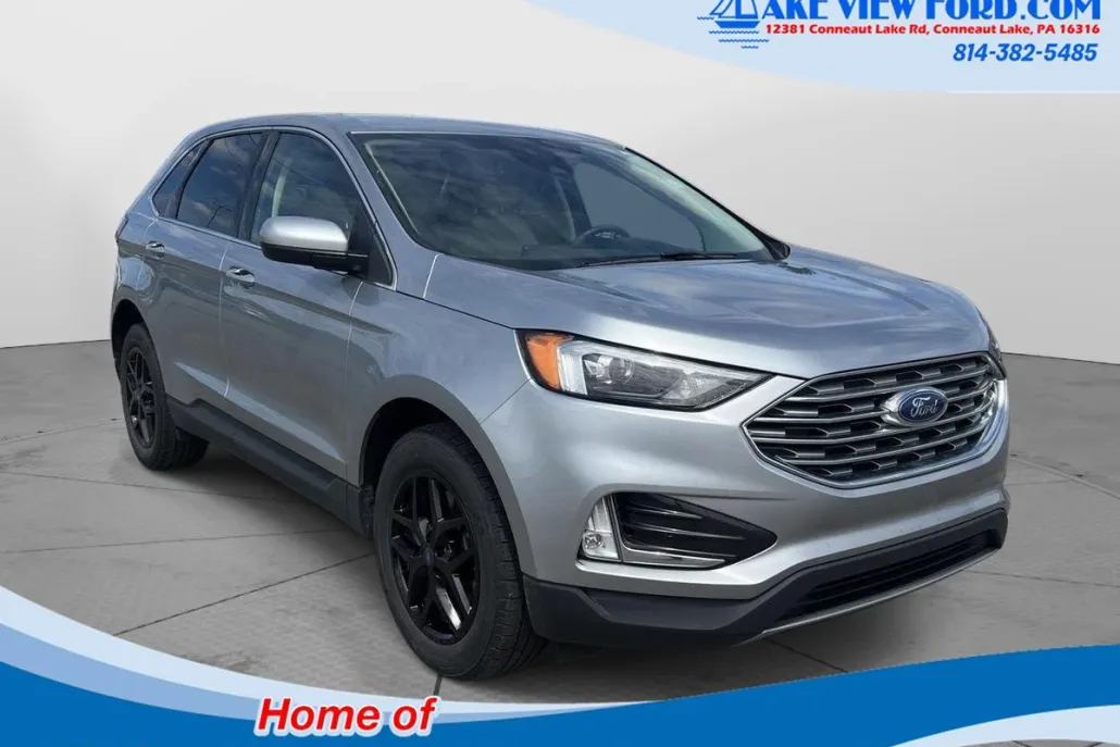 2022 Ford Edge SEL photo 1