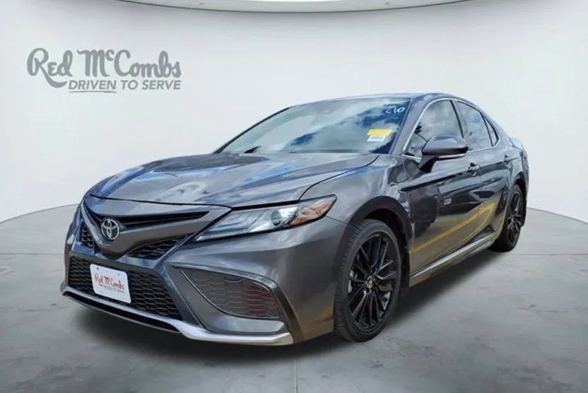 2021 Toyota Camry XSE photo 1