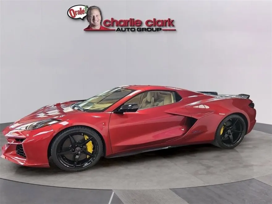 2025 Chevrolet Corvette E-Ray 3LZ photo 1