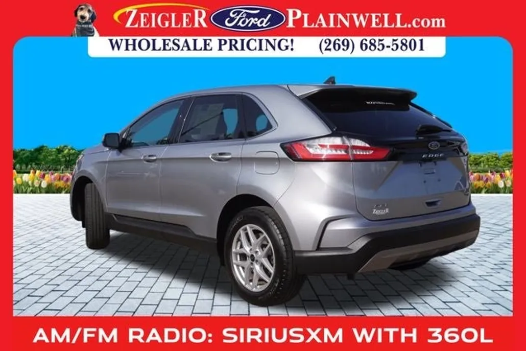 2023 Ford Edge SEL photo 1