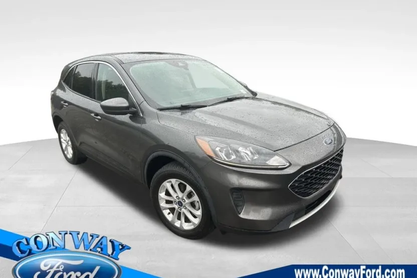 2020 Ford Escape SE photo 1