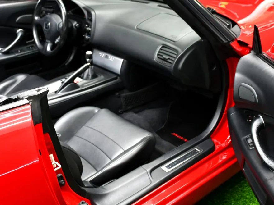 2005 Honda S2000 photo 29