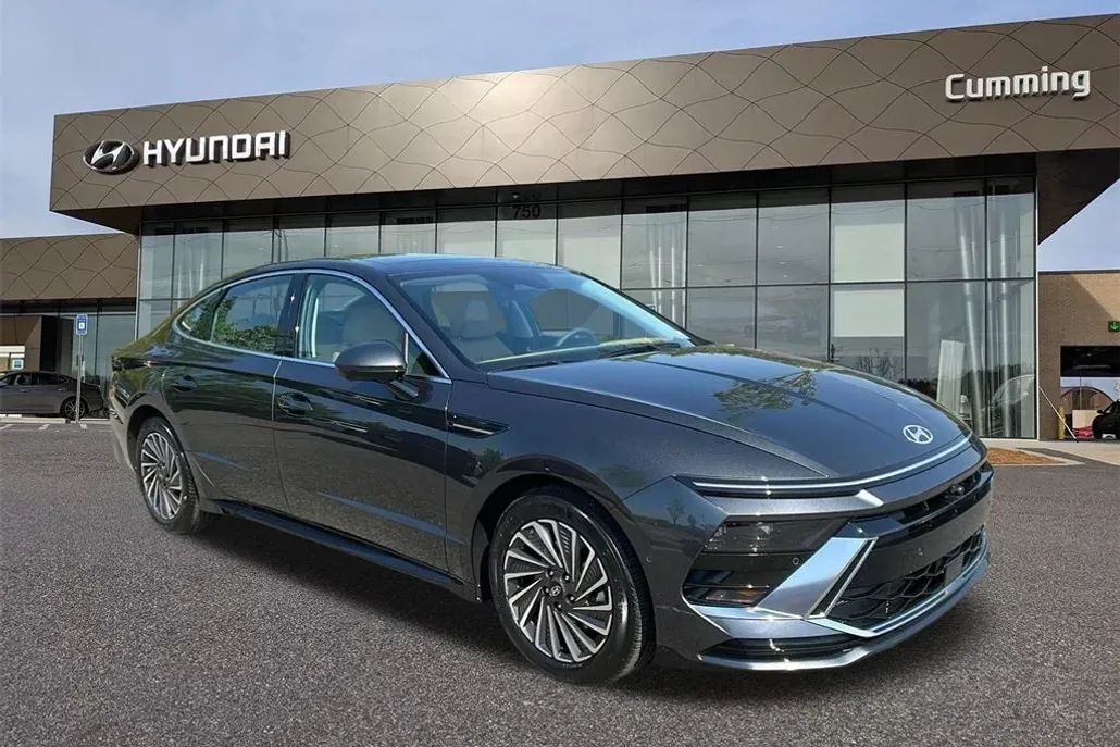 2025 Hyundai Sonata Hybrid Limited photo 1