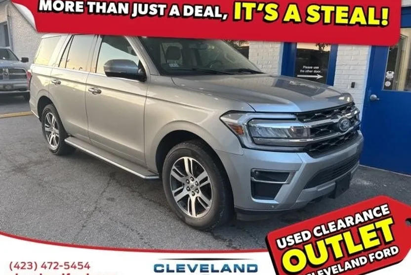 2023 Ford Expedition Limited photo 1