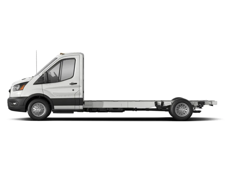 2023 Ford Transit Chassis photo 21