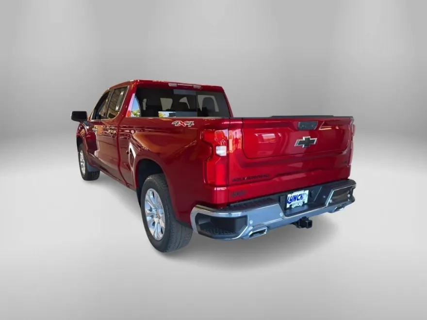 2026 Chevrolet Silverado 1500 LTZ photo 1