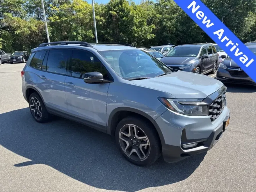2022 Honda Passport Elite photo 1