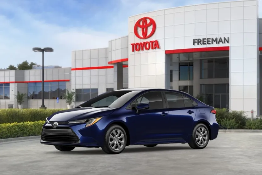 2026 Toyota Corolla LE photo 1