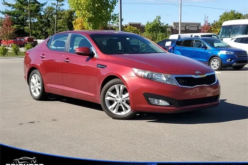 2013 Kia Optima LX photo 1