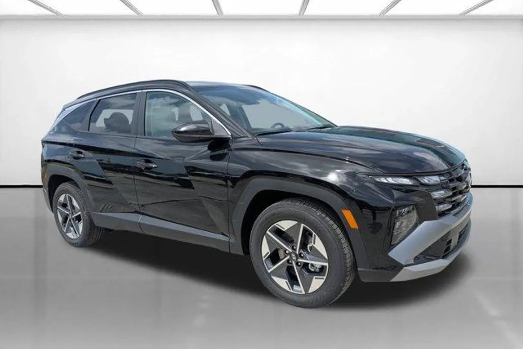 2025 Hyundai Tucson SEL photo 1