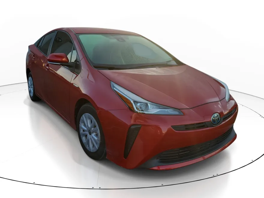 2022 Toyota Prius L Eco photo 1