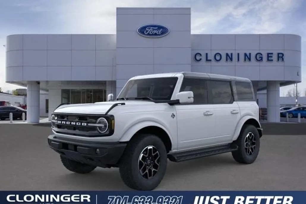 2025 Ford Bronco Outer Banks photo 1