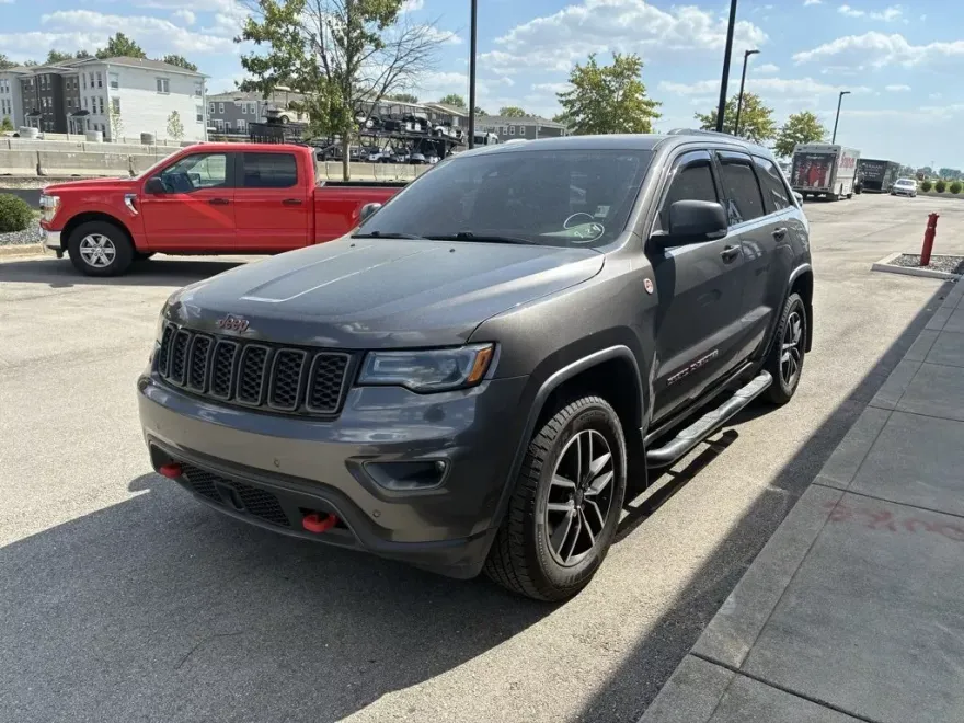 2019 Jeep Grand Cherokee Trailhawk photo 1