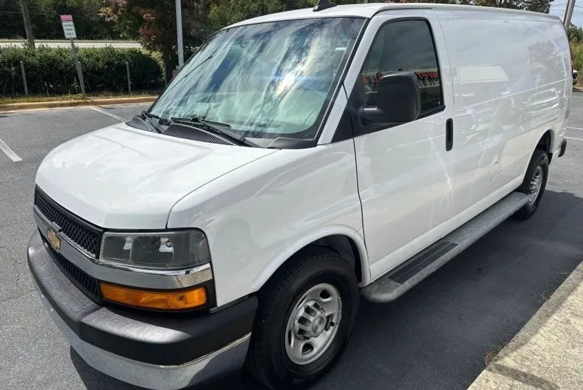 2020 Chevrolet Express 2500 Cargo photo 1