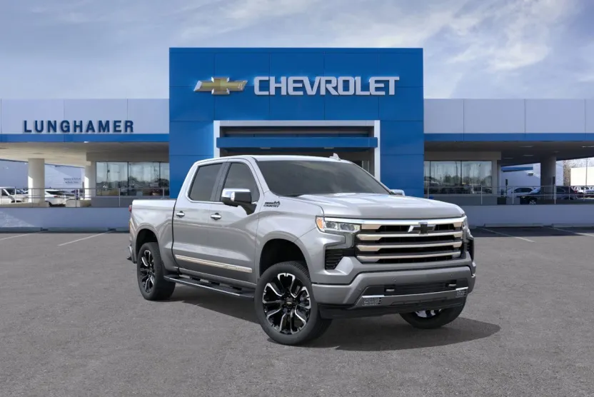 2025 Chevrolet Silverado 1500 High Country photo 1