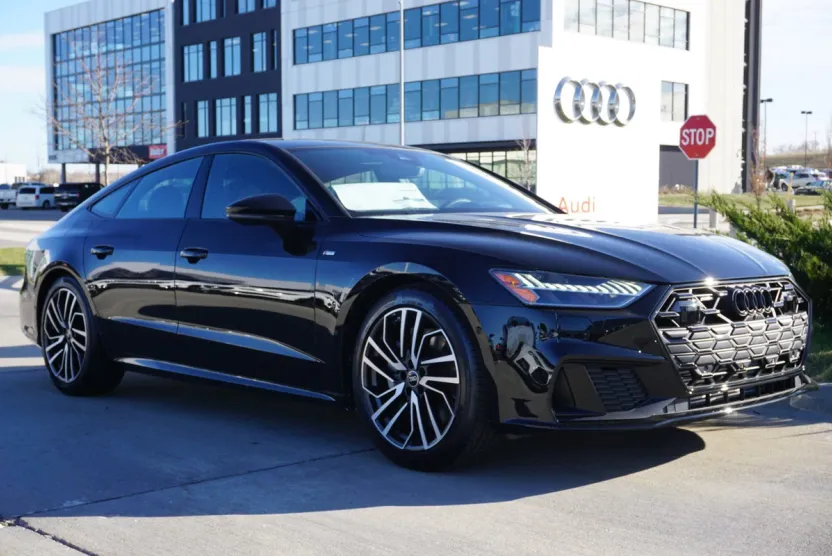 2025 Audi A7 Prestige photo 1